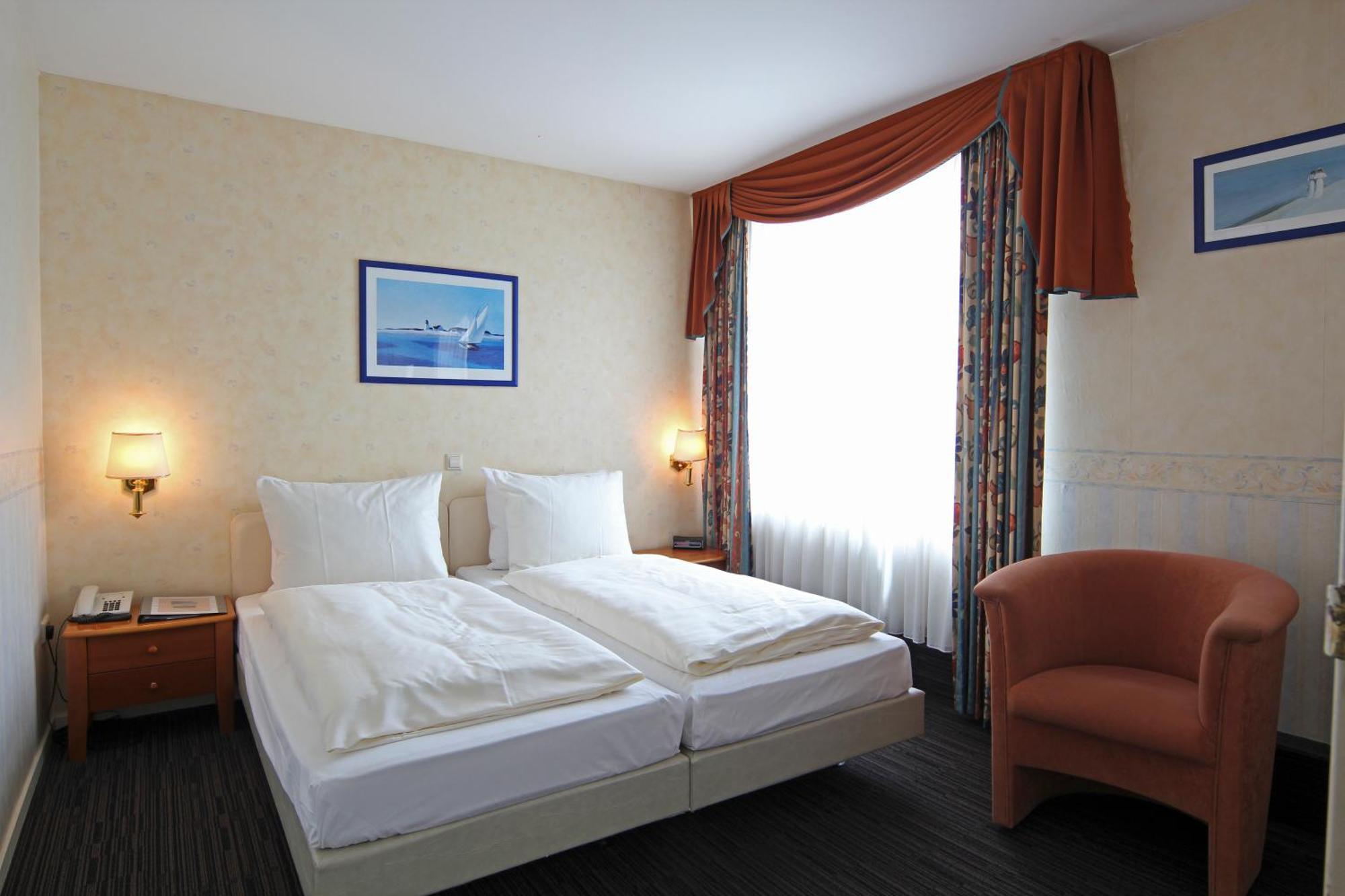 Grand Hotel Monopole Valkenburg aan de Geul Szoba fotó