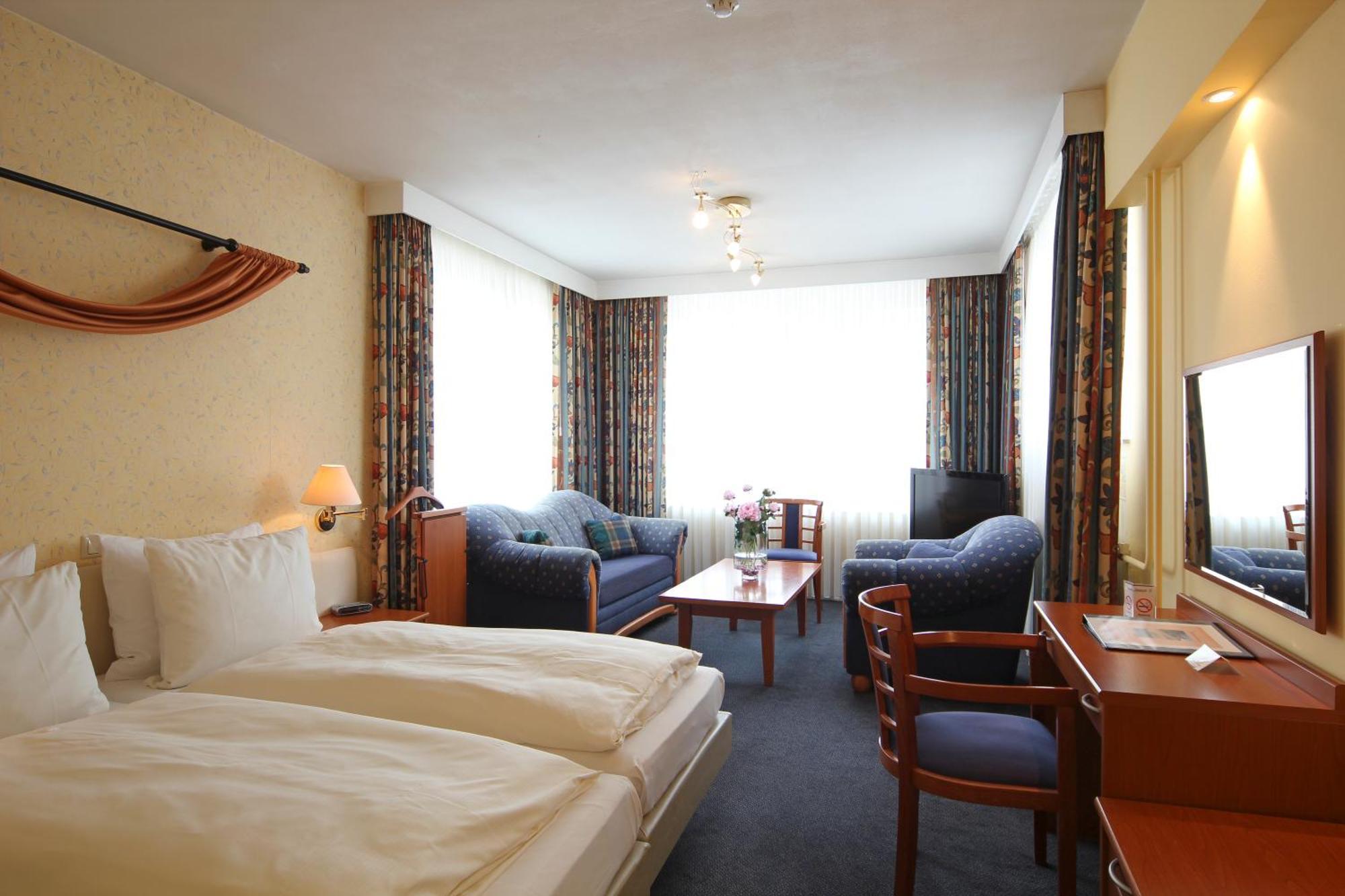 Grand Hotel Monopole Valkenburg aan de Geul Szoba fotó