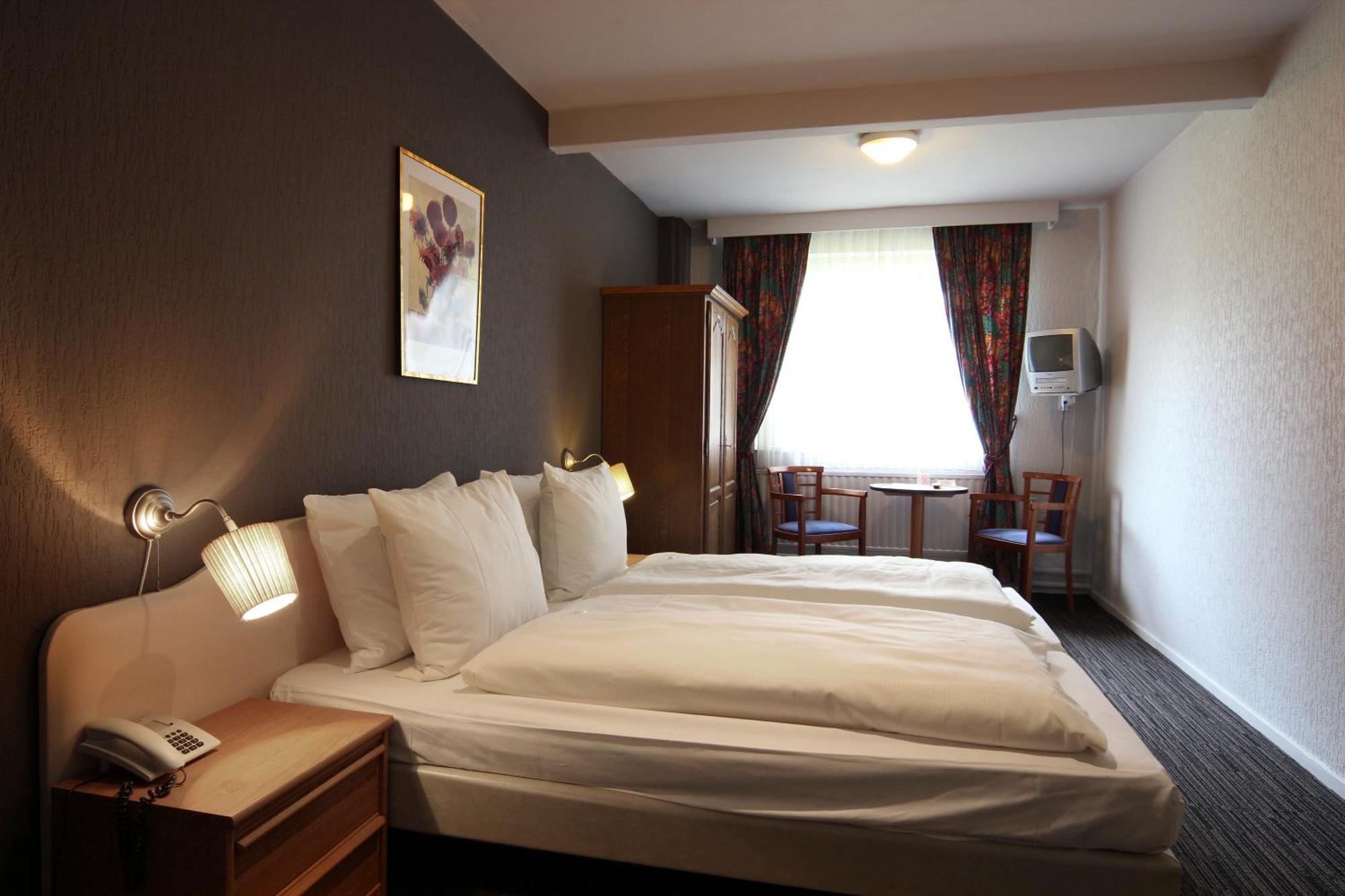 Grand Hotel Monopole Valkenburg aan de Geul Szoba fotó