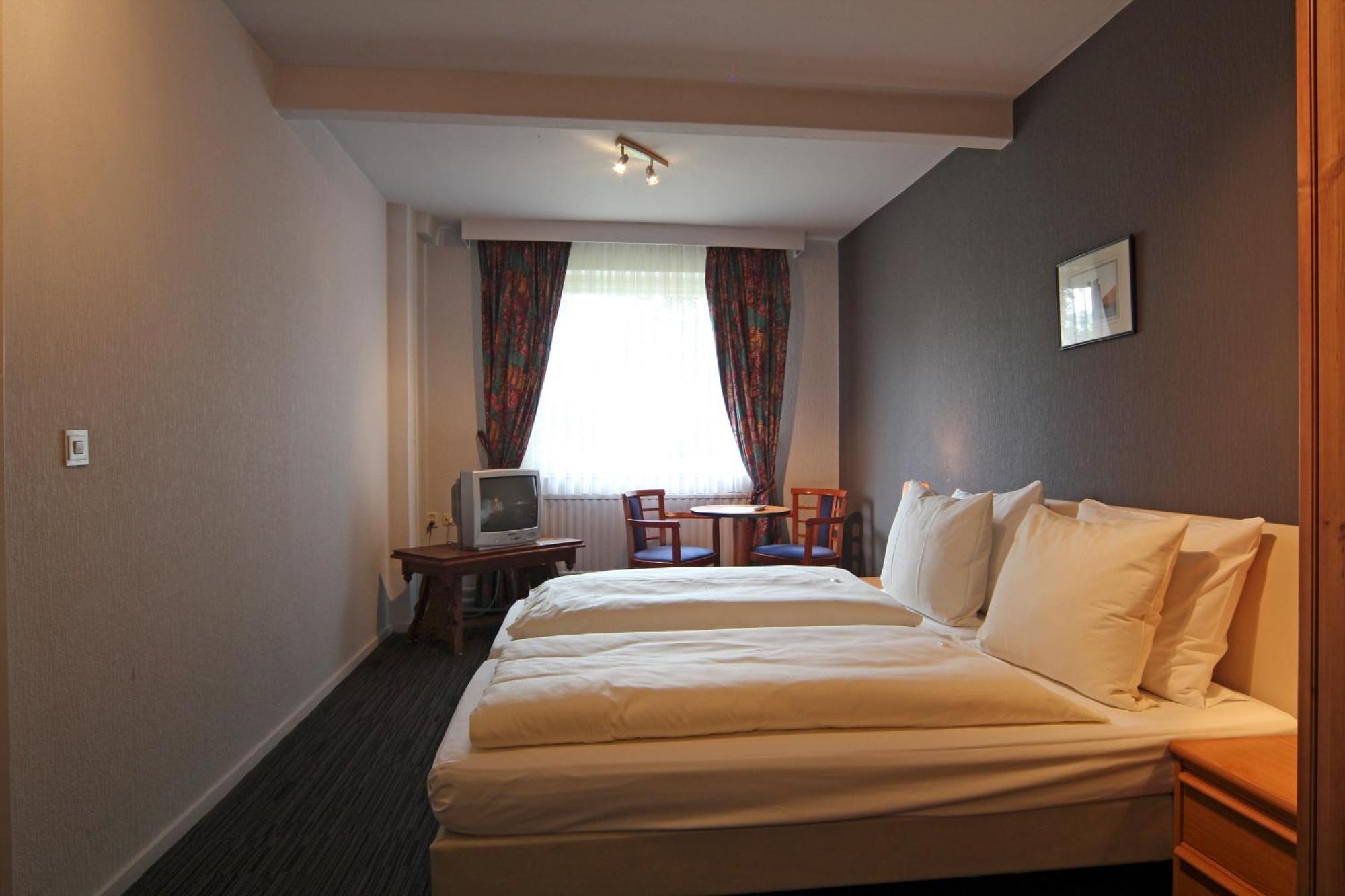 Grand Hotel Monopole Valkenburg aan de Geul Szoba fotó